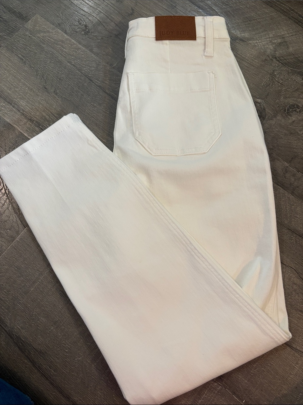 Judy Blue Cream Off-White High-Rise Skinny Jeans